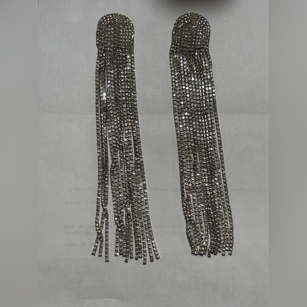 Elegant Silver Rhinestone Tassel Bracelet